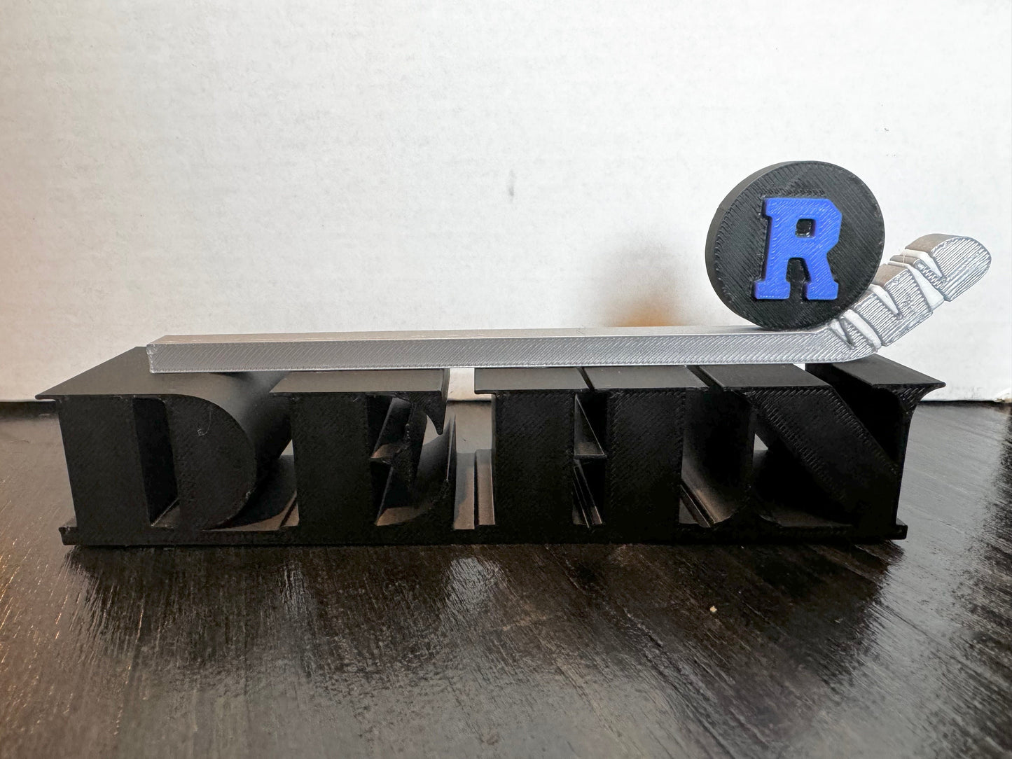 Desk nameplate